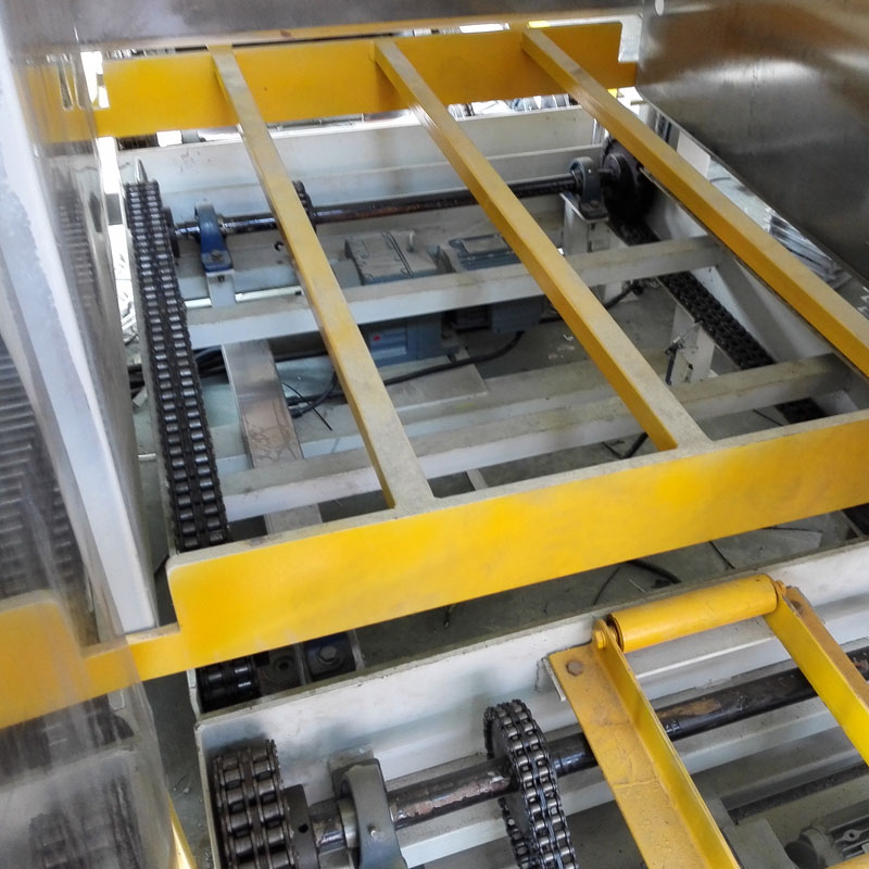 云南达利-和其正凉茶生产线